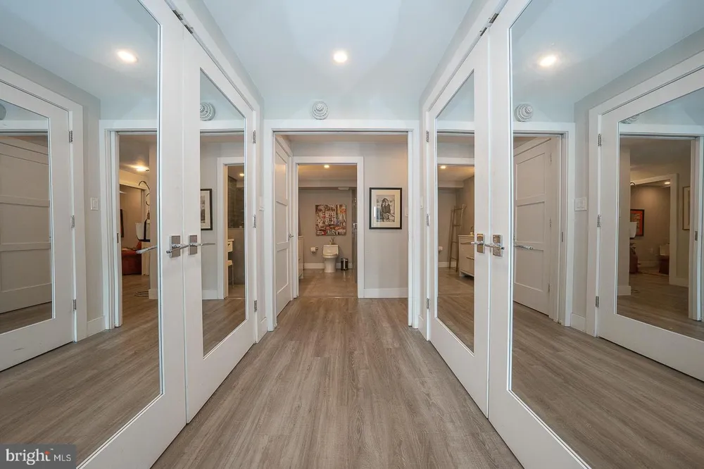 1919 CHESTNUT STREET #714 Philadelphia, PA 19103