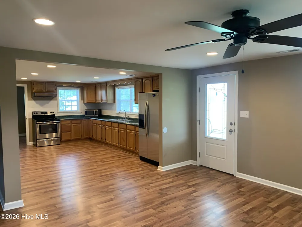 528 Haws Run Road Jacksonville, NC 28540