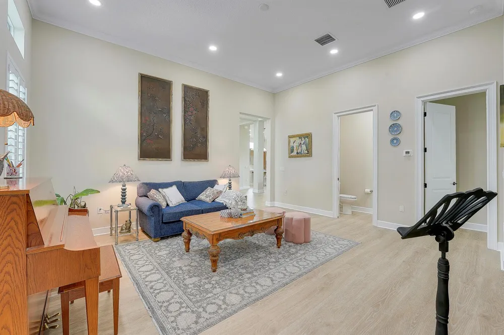 15187 WILDWOOD CIRCLE 