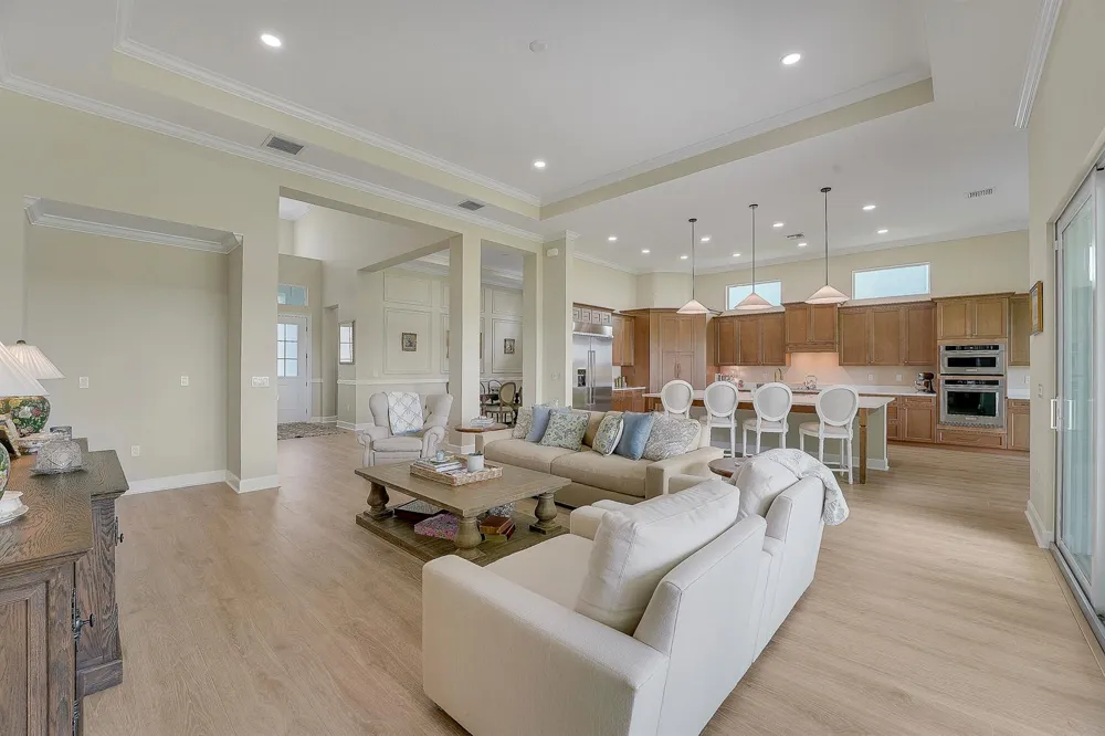 15187 WILDWOOD CIRCLE 
