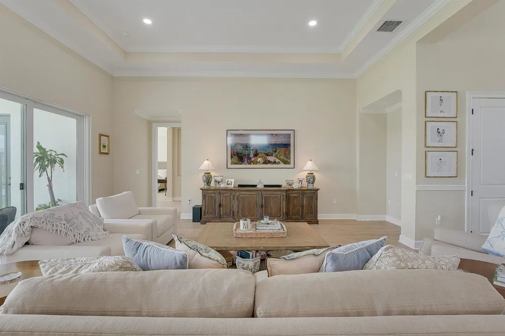 15187 WILDWOOD CIRCLE 