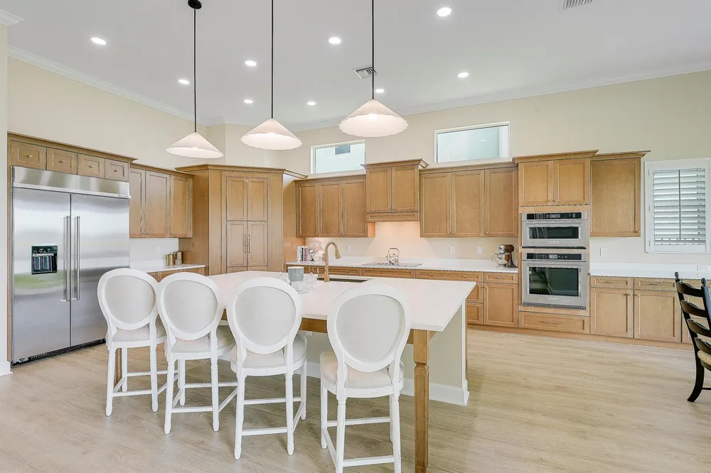 15187 WILDWOOD CIRCLE 