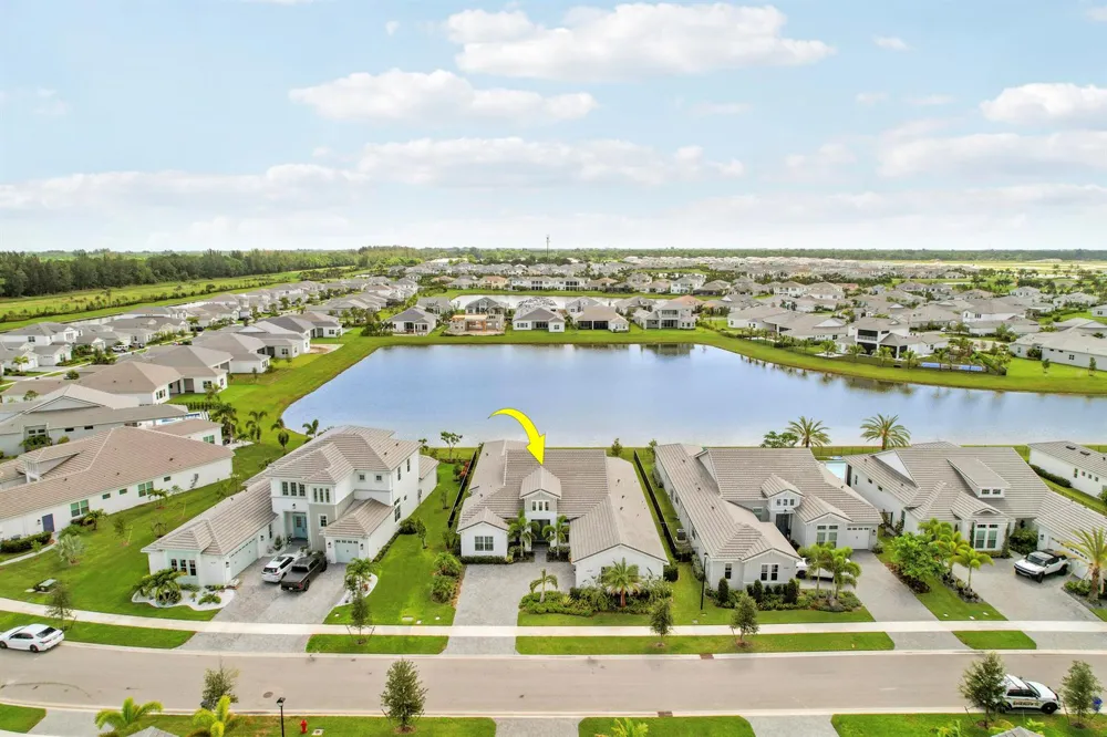 15187 WILDWOOD CIRCLE 