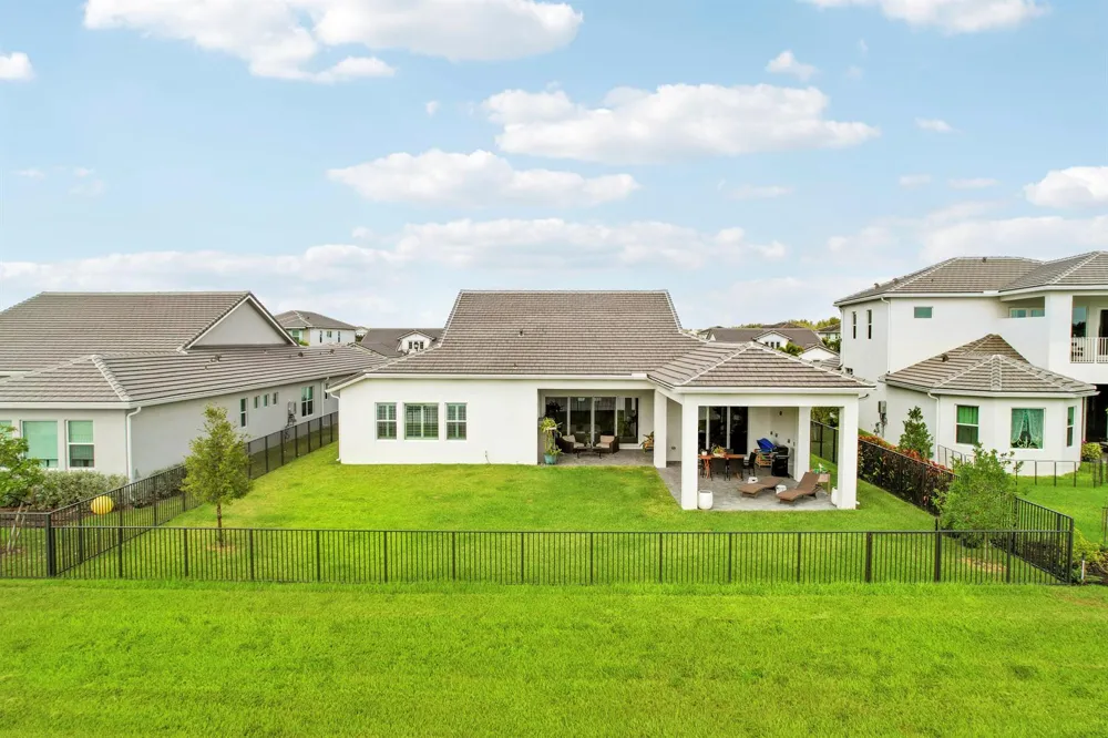 15187 WILDWOOD CIRCLE 