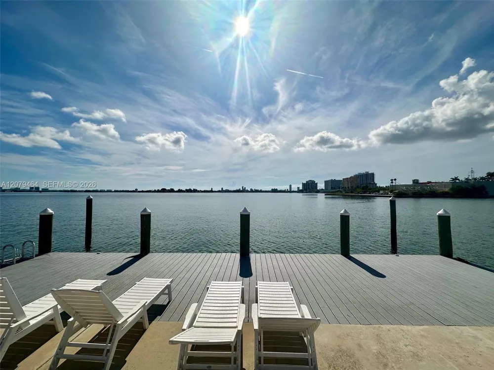 7921 East Dr #12 North Bay Village, FL 33141