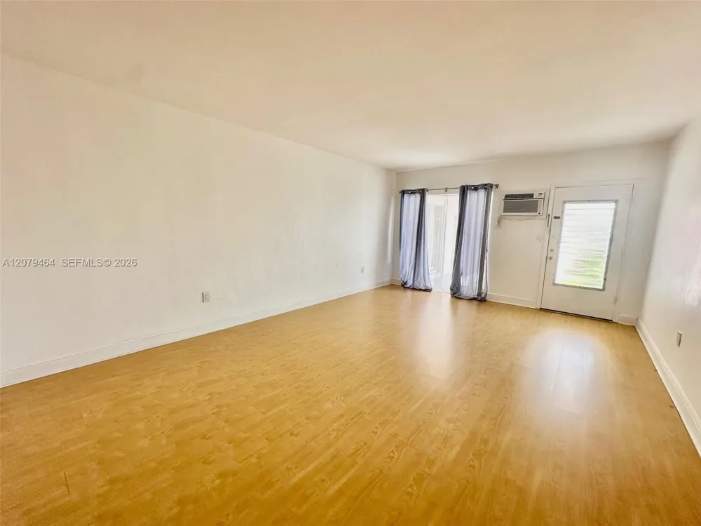 7921 East Dr #12 North Bay Village, FL 33141