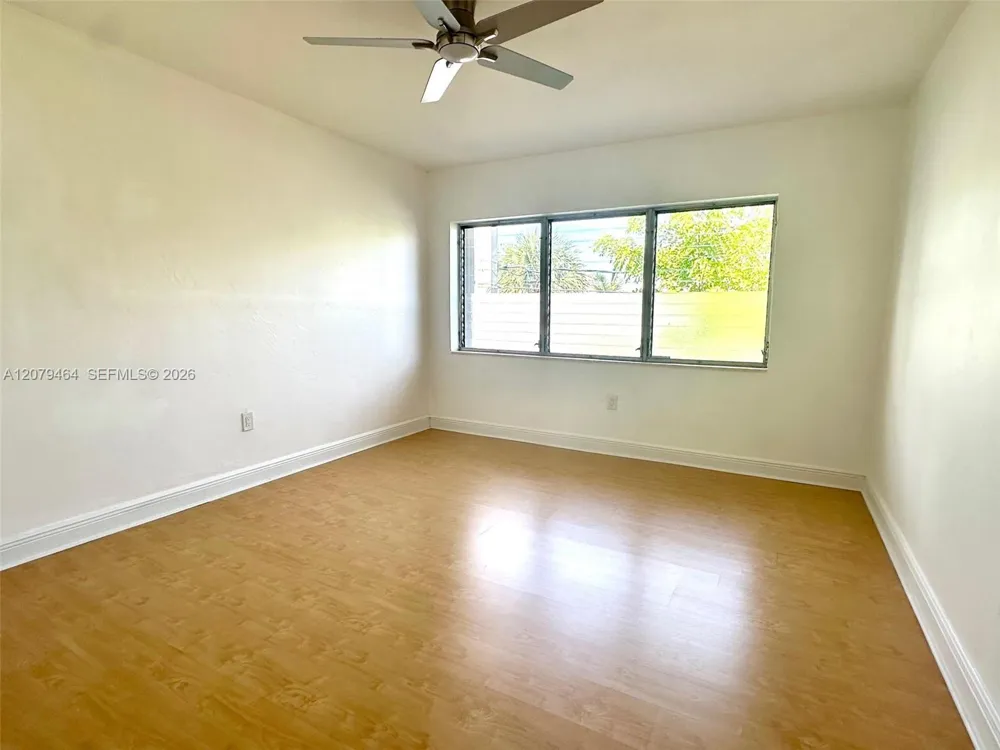 7921 East Dr #12 North Bay Village, FL 33141