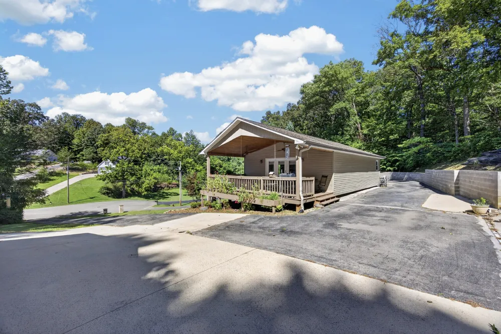2600 Pine Valley Rd Cookeville, TN 38506