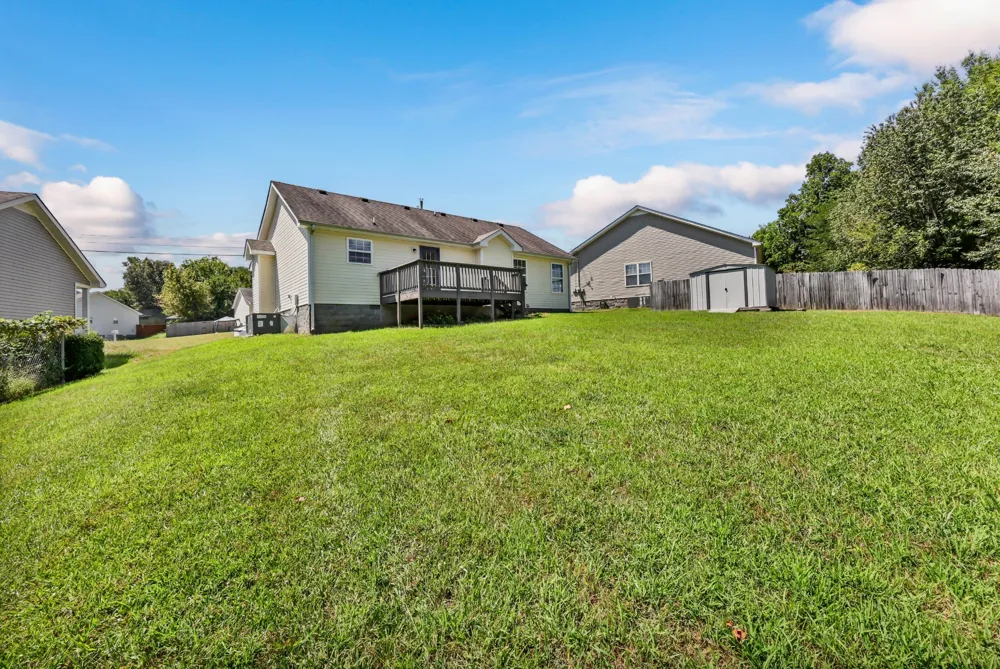 2863 Rome Ln Clarksville, TN 37040