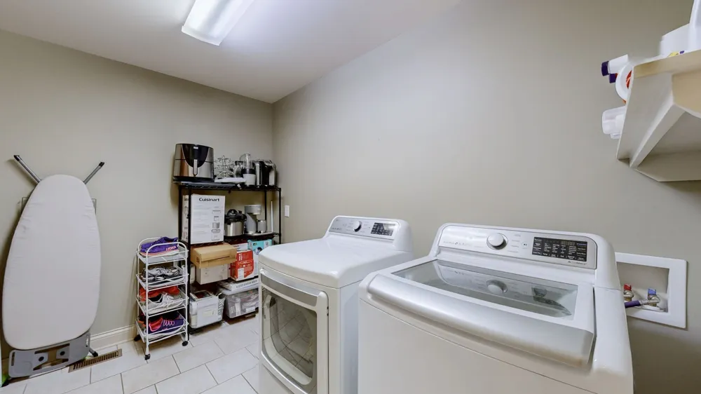 1007 Briarwood Dr Cottontown, TN 37048