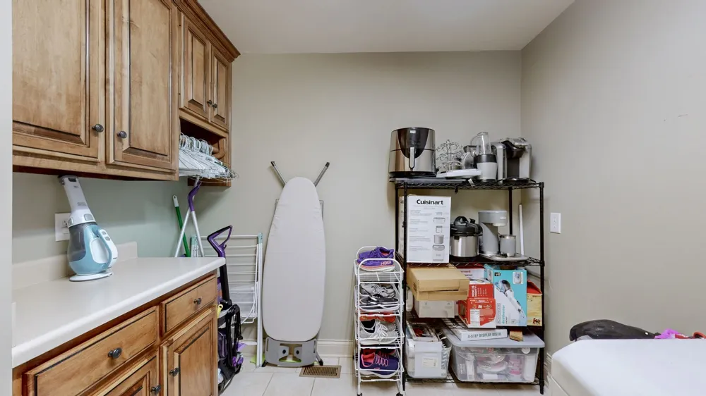 1007 Briarwood Dr Cottontown, TN 37048