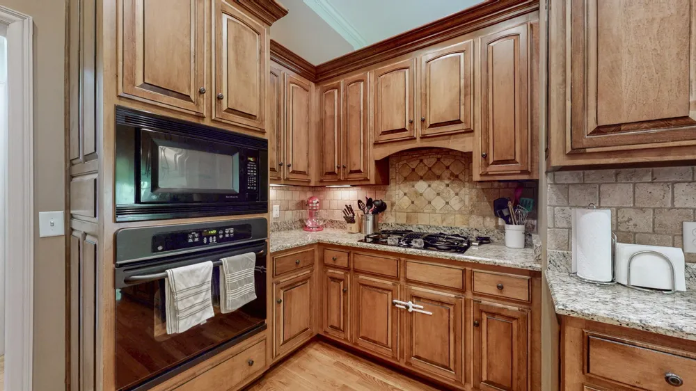 1007 Briarwood Dr Cottontown, TN 37048