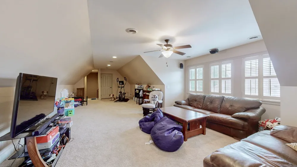 1007 Briarwood Dr Cottontown, TN 37048