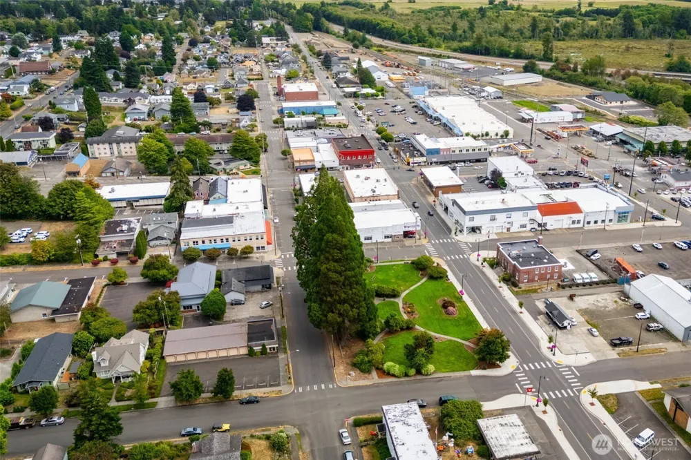 315 W Broadway Avenue Montesano, WA 98563
