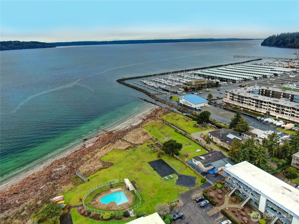 23007 Marine View Drive S #B306 Des Moines, WA 98198