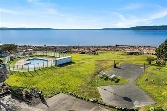 23007 Marine View Drive S #B306 Des Moines, WA 98198