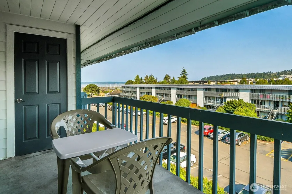23007 Marine View Drive S #B306 Des Moines, WA 98198