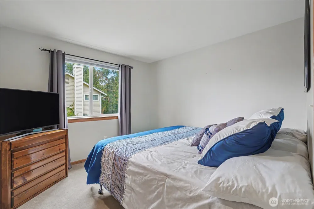 9805 76th Street SW Lakewood, WA 98498