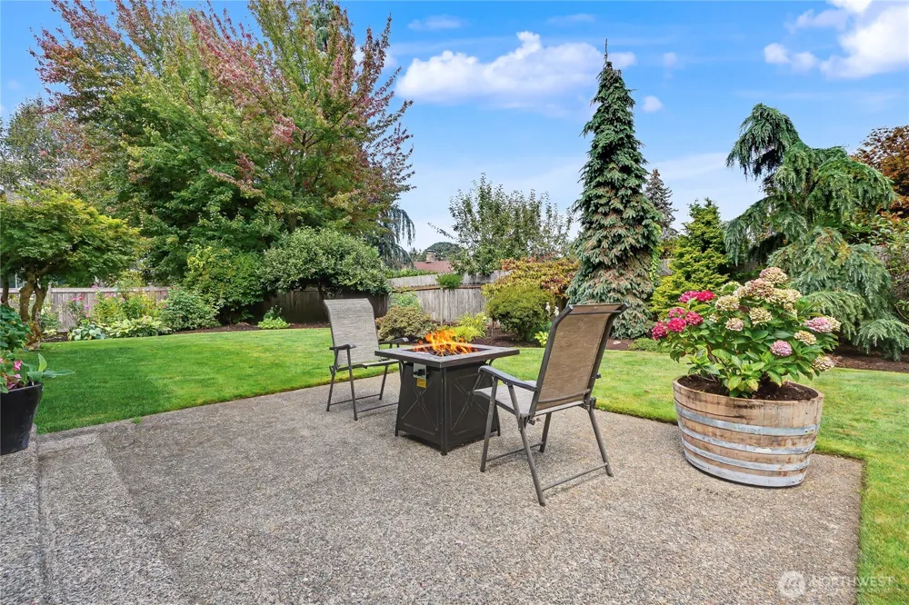 9805 76th Street SW Lakewood, WA 98498