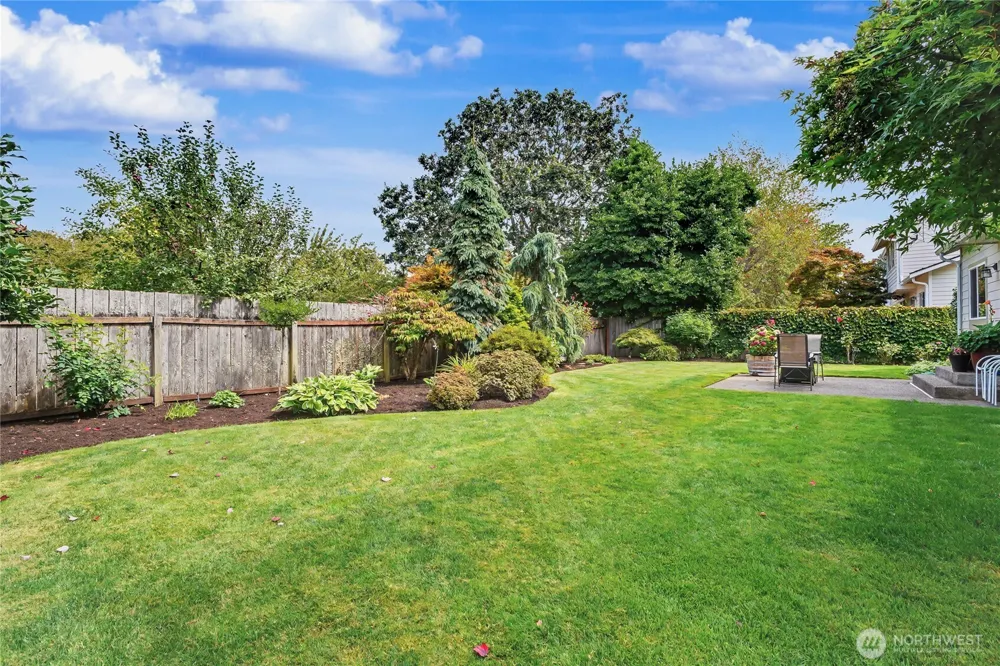 9805 76th Street SW Lakewood, WA 98498
