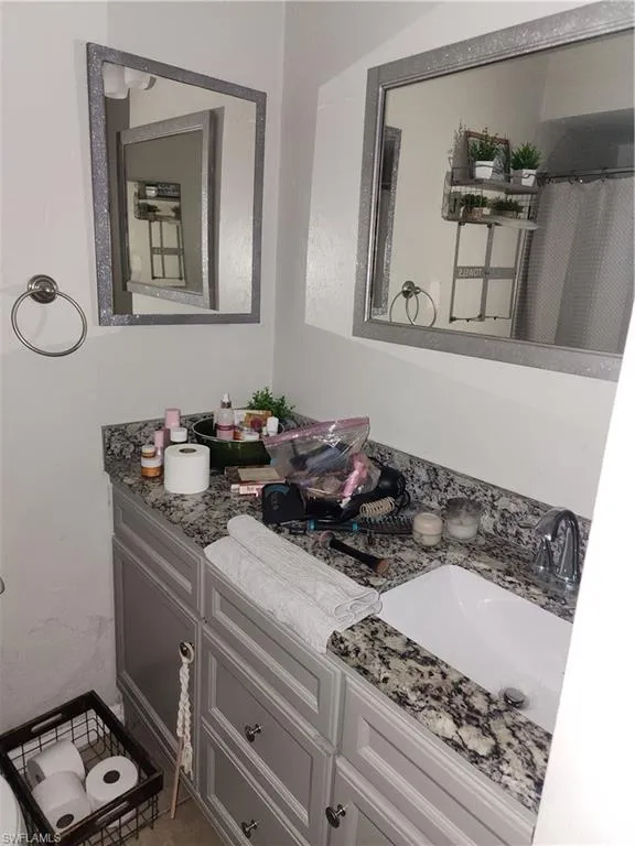4513 SW 8th Court #106 Cape Coral, FL 33914