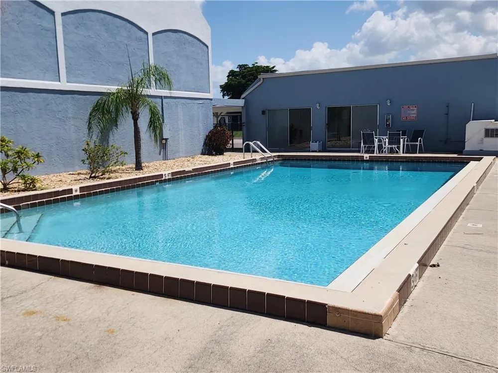 4513 SW 8th Court #106 Cape Coral, FL 33914