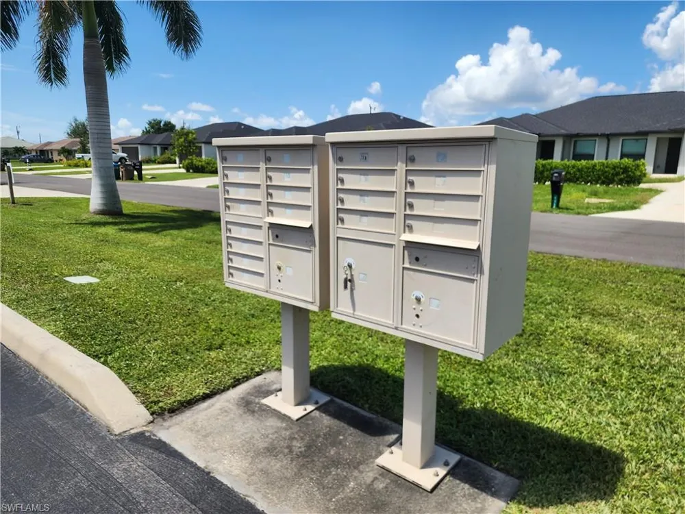 4513 SW 8th Court #106 Cape Coral, FL 33914