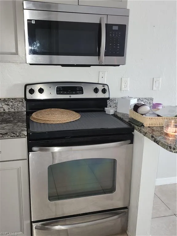 4513 SW 8th Court #106 Cape Coral, FL 33914