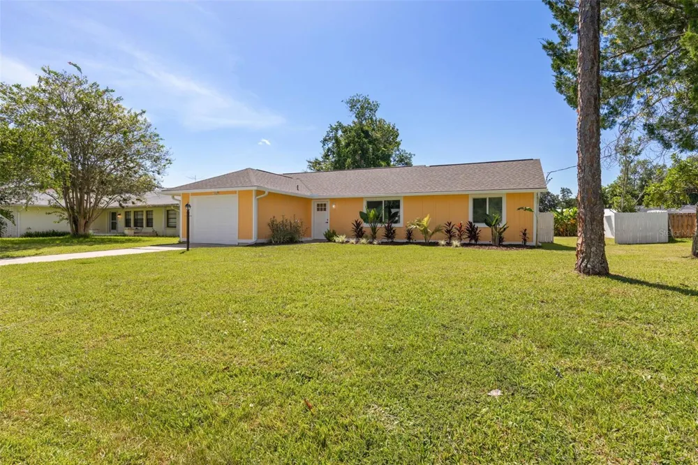 26 FILLMORE LANE Palm Coast, FL 32137