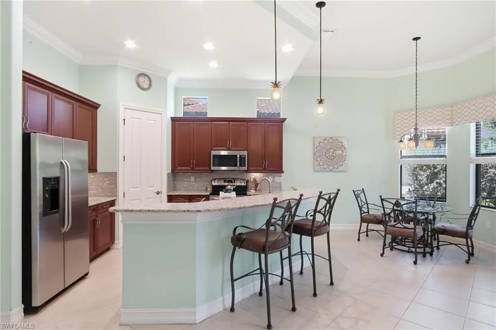 15850 Secoya Reserve Circle Naples, FL 34110