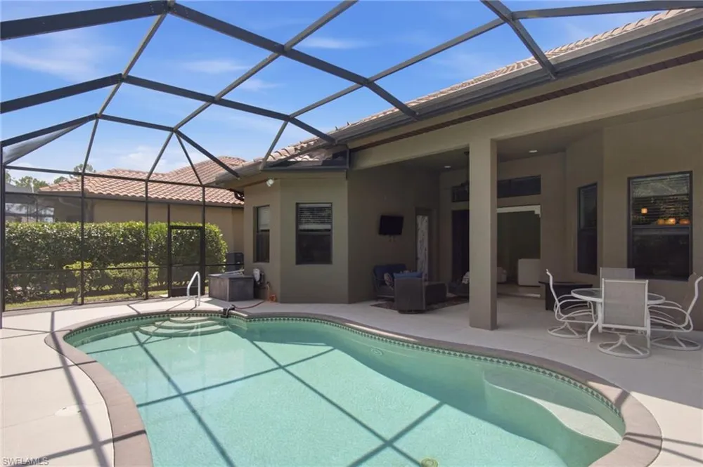 15850 Secoya Reserve Circle Naples, FL 34110