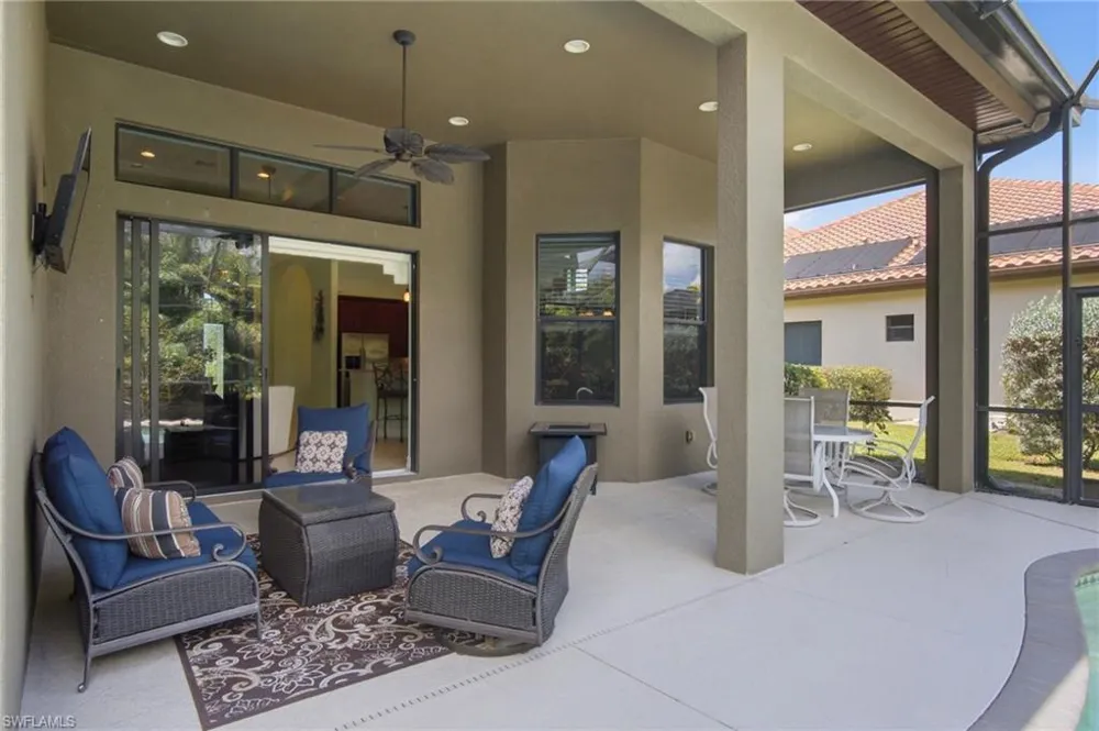 15850 Secoya Reserve Circle Naples, FL 34110