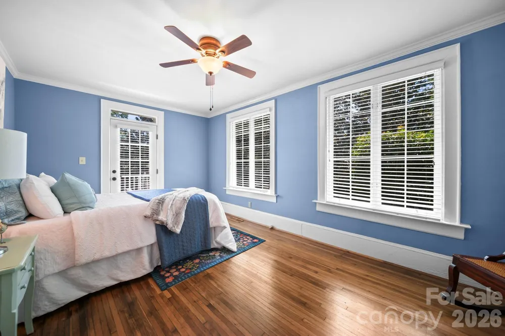 424 S York Street Gastonia, NC 28052