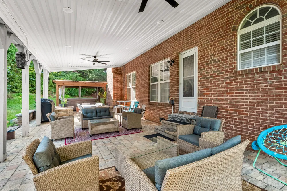 21717 Shoveller Court Cornelius, NC 28031