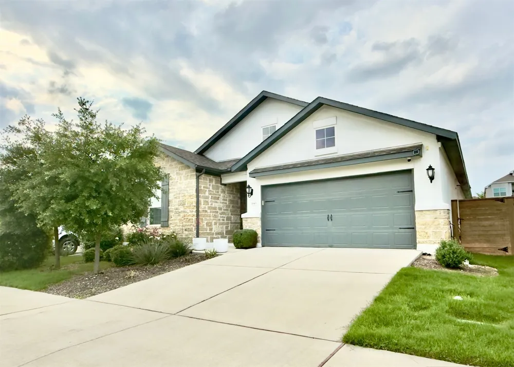 1849 Donetto Drive Leander, TX 78641