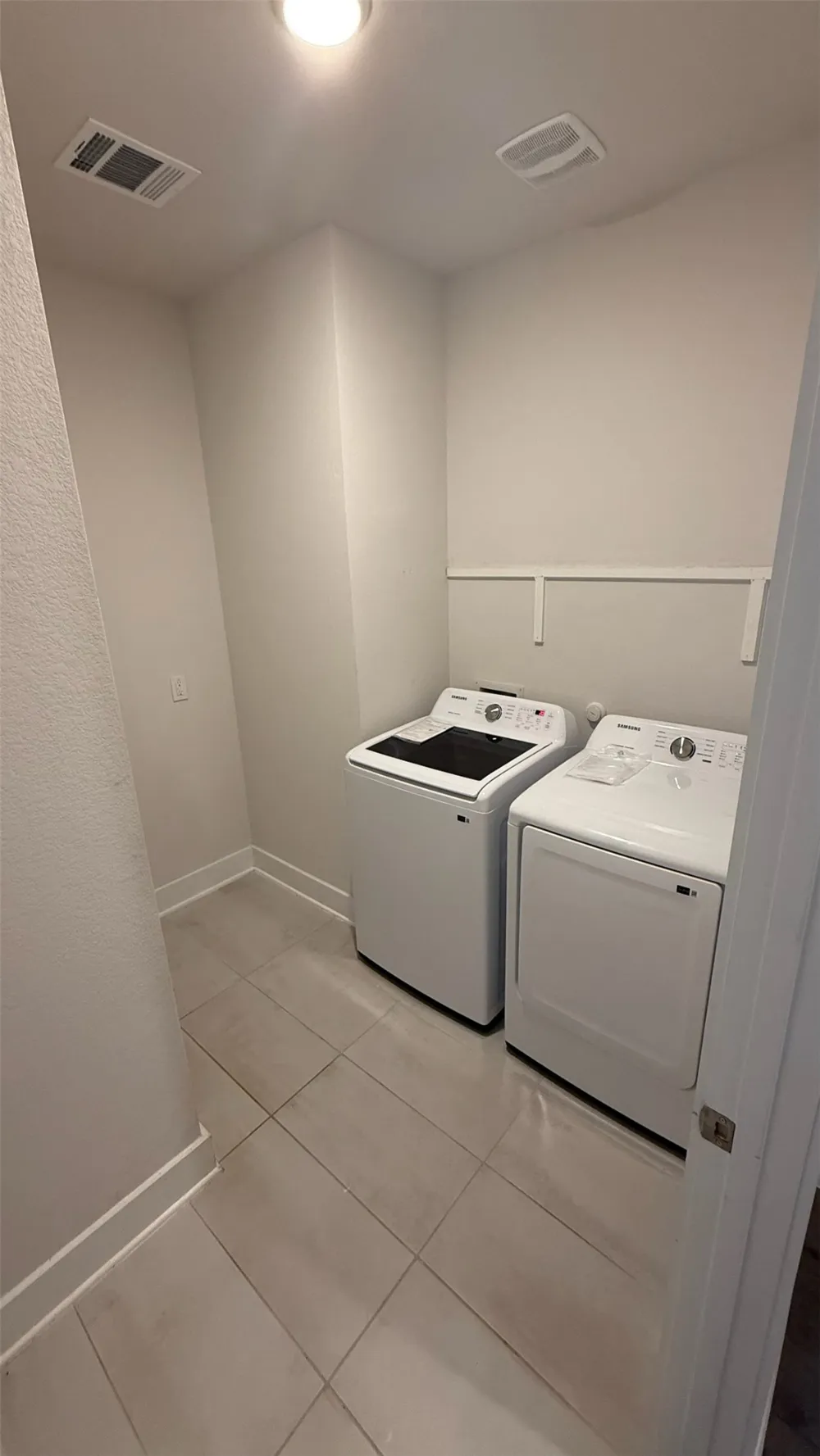 1849 Donetto Drive Leander, TX 78641