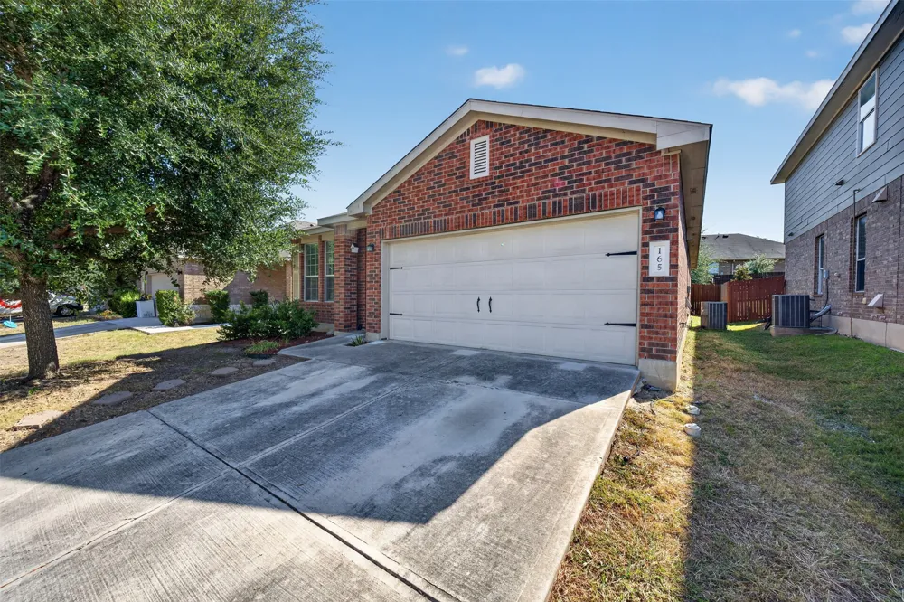 165 Dandy Drive Buda, TX 78610