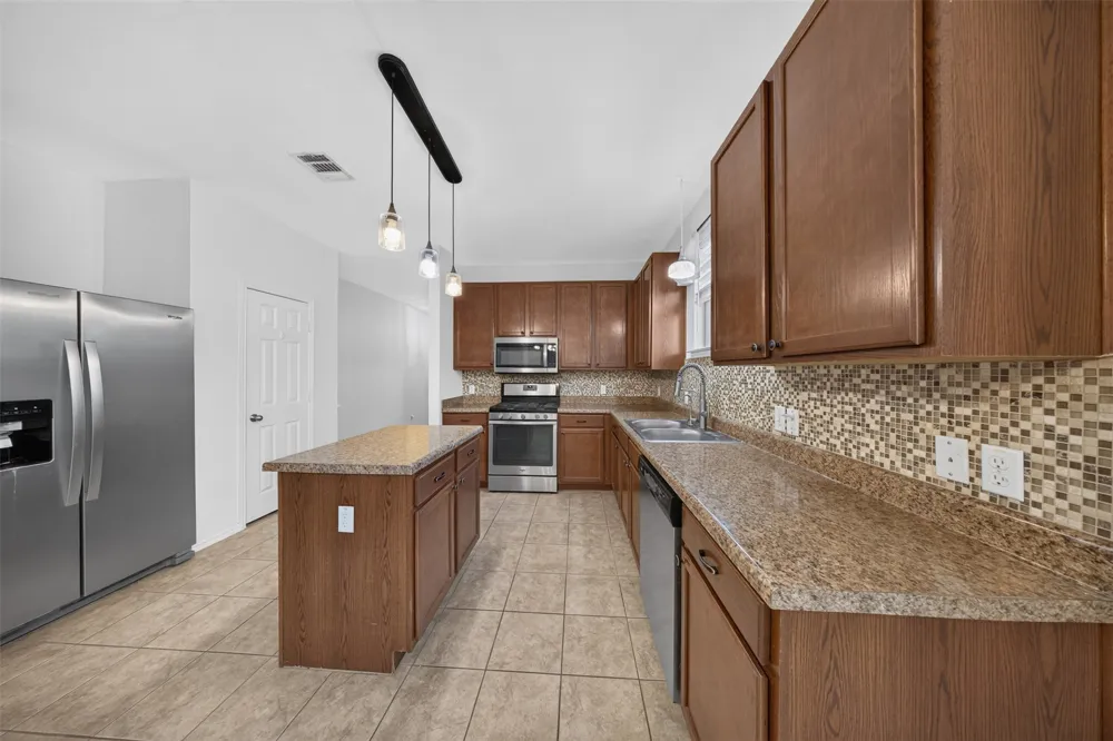 165 Dandy Drive Buda, TX 78610