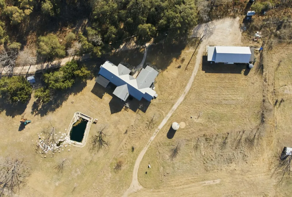 18405 Angel Valley Drive Leander, TX 78641