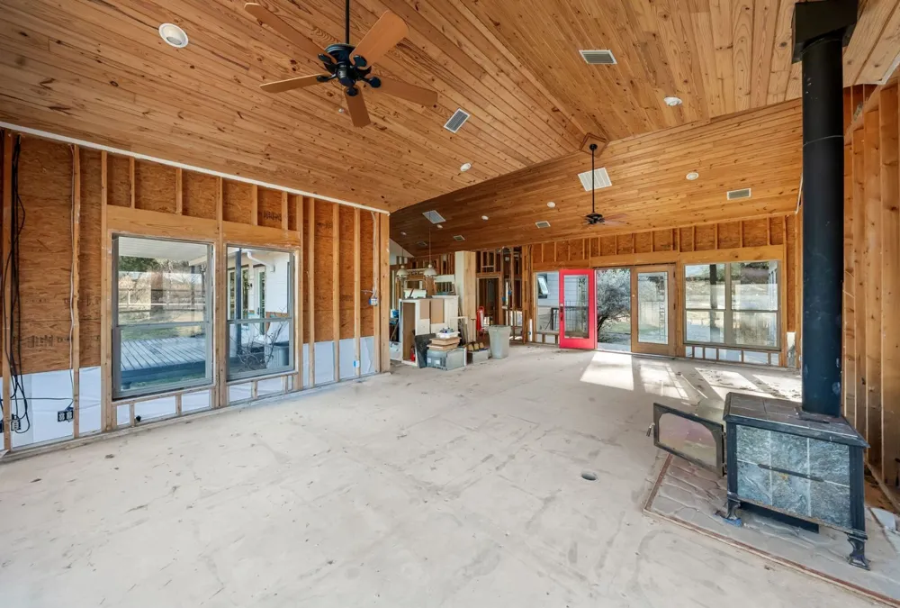 18405 Angel Valley Drive Leander, TX 78641
