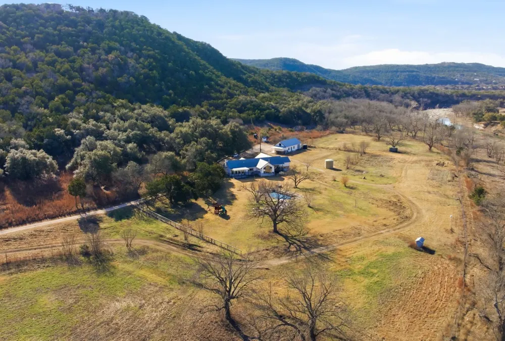 18405 Angel Valley Drive Leander, TX 78641