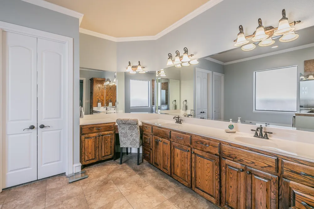 8649 Wishing Tree Lane North Richland Hills, TX 76182