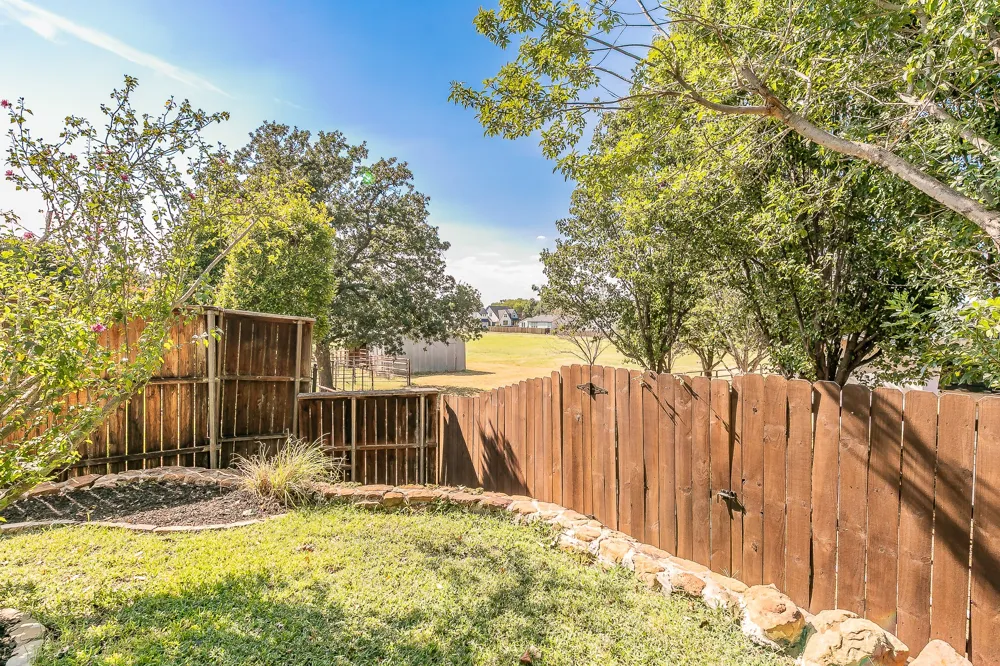 8649 Wishing Tree Lane North Richland Hills, TX 76182