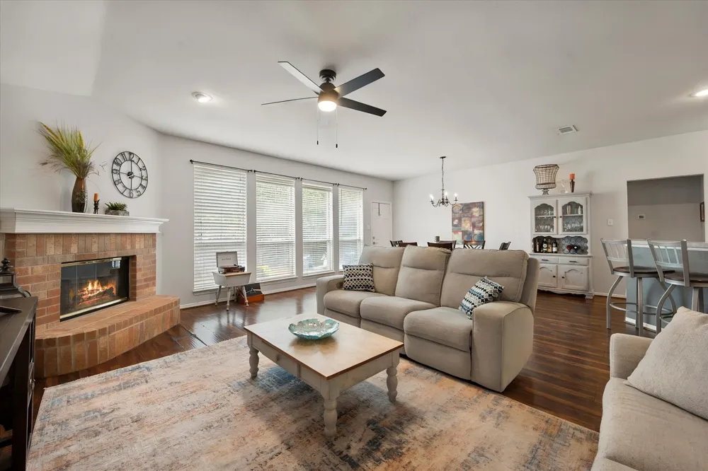 6920 Coldwater Canyon Road Fort Worth, TX 76132