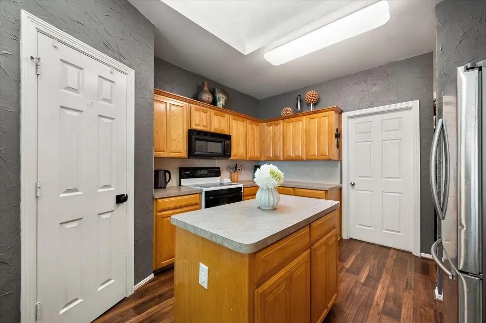 6920 Coldwater Canyon Road Fort Worth, TX 76132