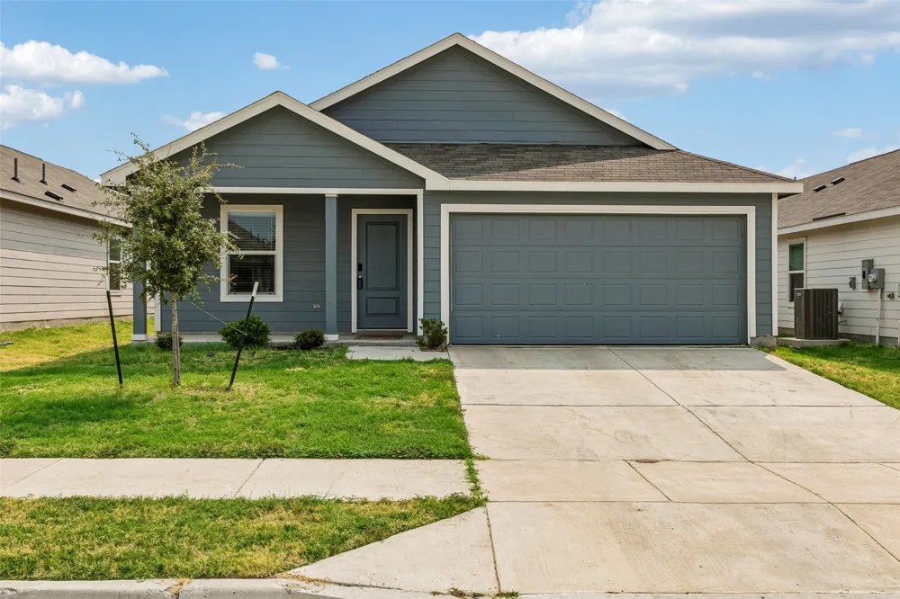 6811 Fairview Avenue Princeton, TX 75407