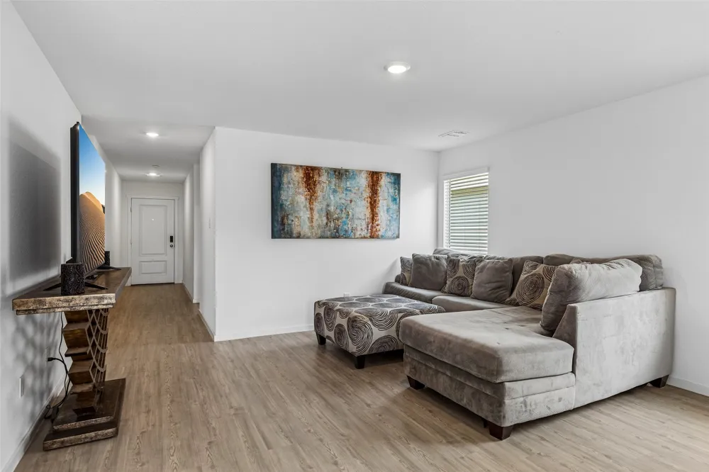 6811 Fairview Avenue Princeton, TX 75407