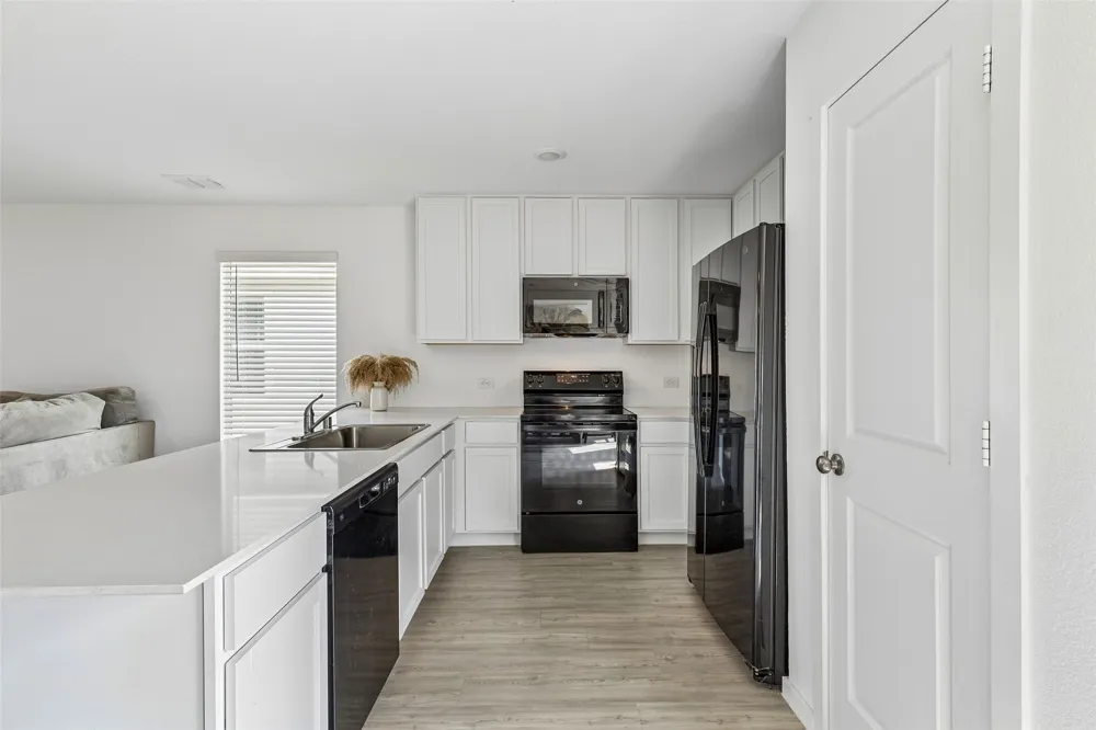 6811 Fairview Avenue Princeton, TX 75407