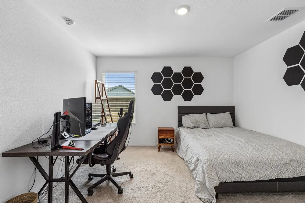 6811 Fairview Avenue Princeton, TX 75407