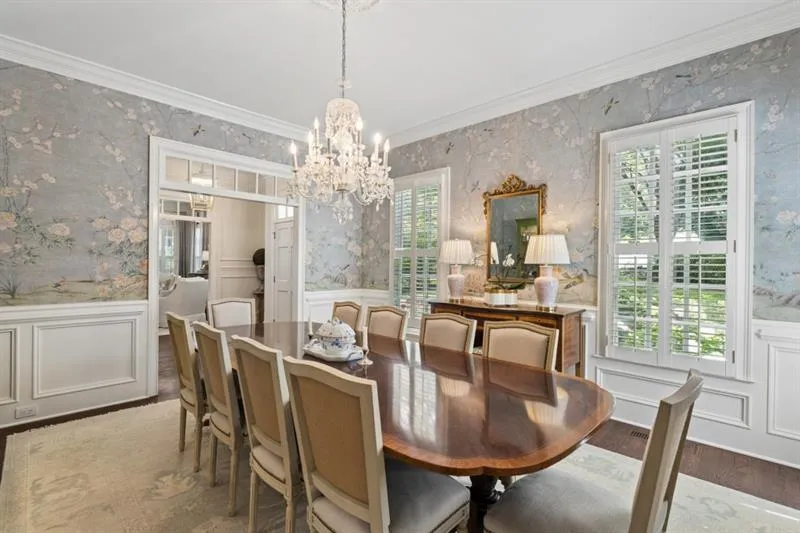 553 Bryn Mawr Lane NW Atlanta, GA 30327